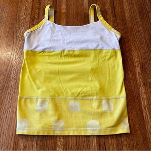 LULULEMON Women's Activewear Workout Top size 8 Yellow and White